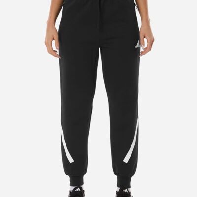Women's Z.N.E Joggers Thumbnail